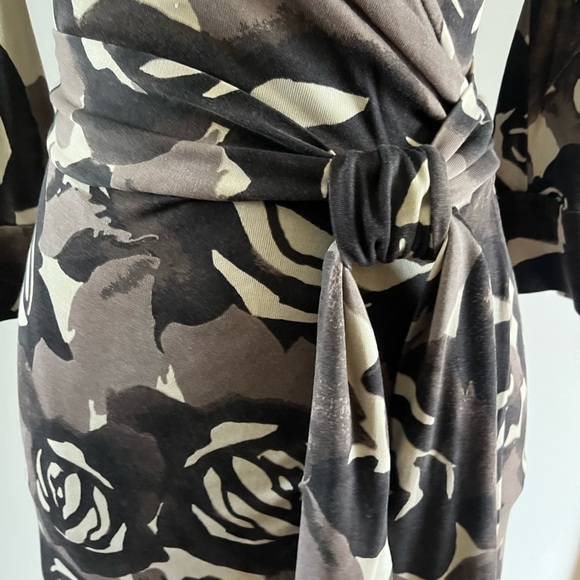 Diane Von Furstenburg Dress MIDI Wrap Silk Jersey Dress Size 4 VINTAGE - Picture 9 of 11